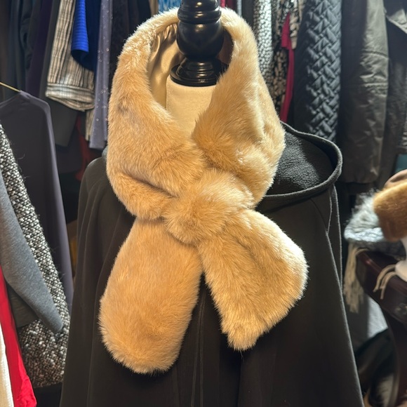 marks ans spencers Accessories - Fur wrap